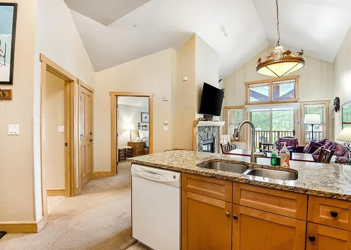 Lofty Quarters #409 Copper Mountain